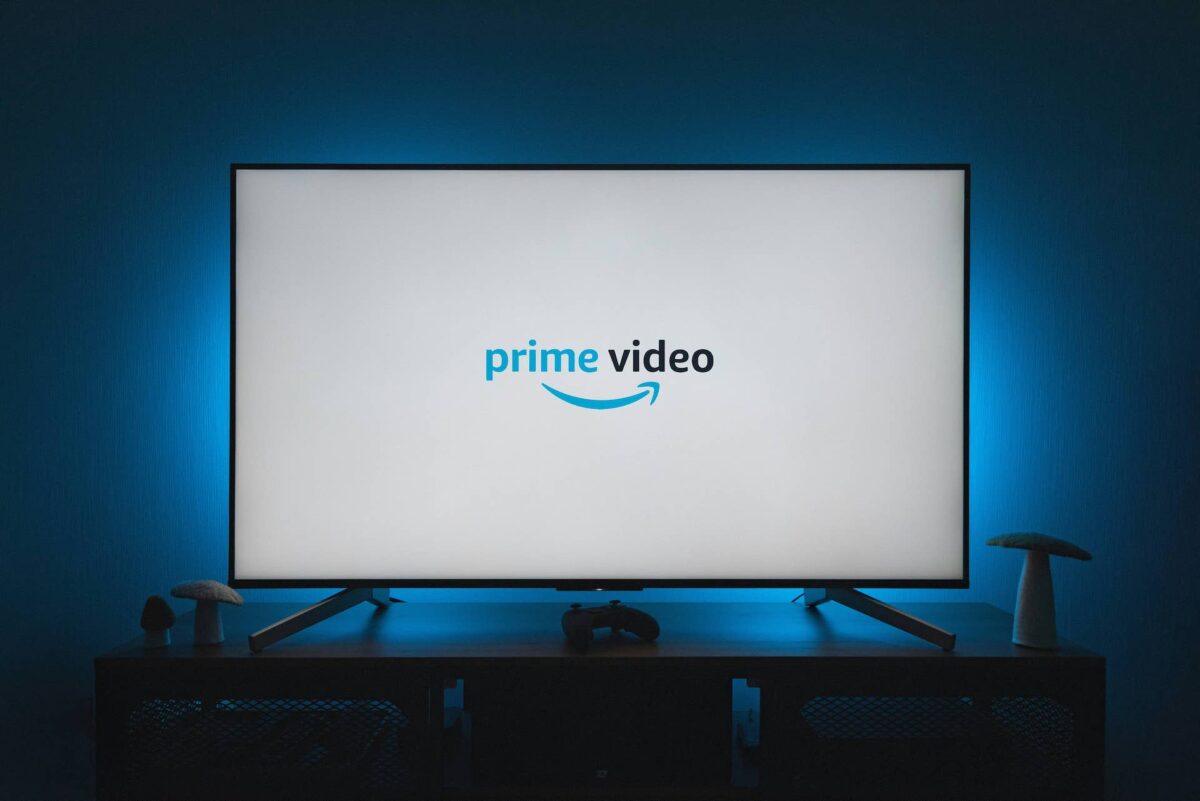 Imagen de un televisor con Amazon Prime Video.