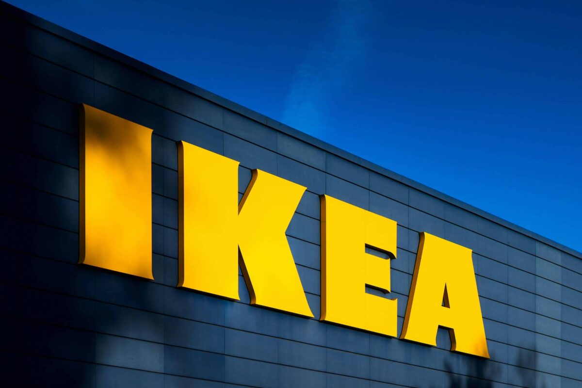 Imagen de cabecera del artículo sobre La estrategia de marketing de IKEA: Crear una marca mundial a través de la sencillez y la asequibilidad