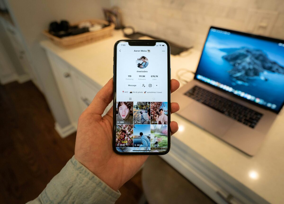 Cómo hacerse viral en TikTok en 2025: manual avanzado (estrategia, creatividad y datos) | 9
