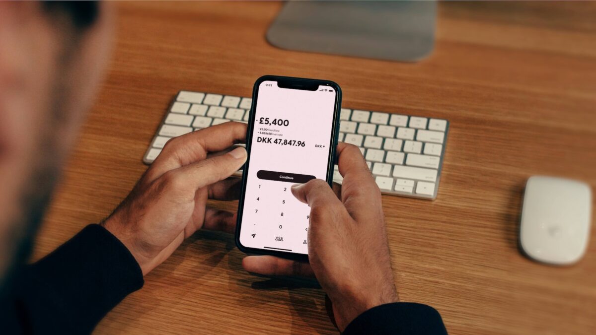 Funcionalidades de inteligencia artificial para apps móviles 2025 | 7