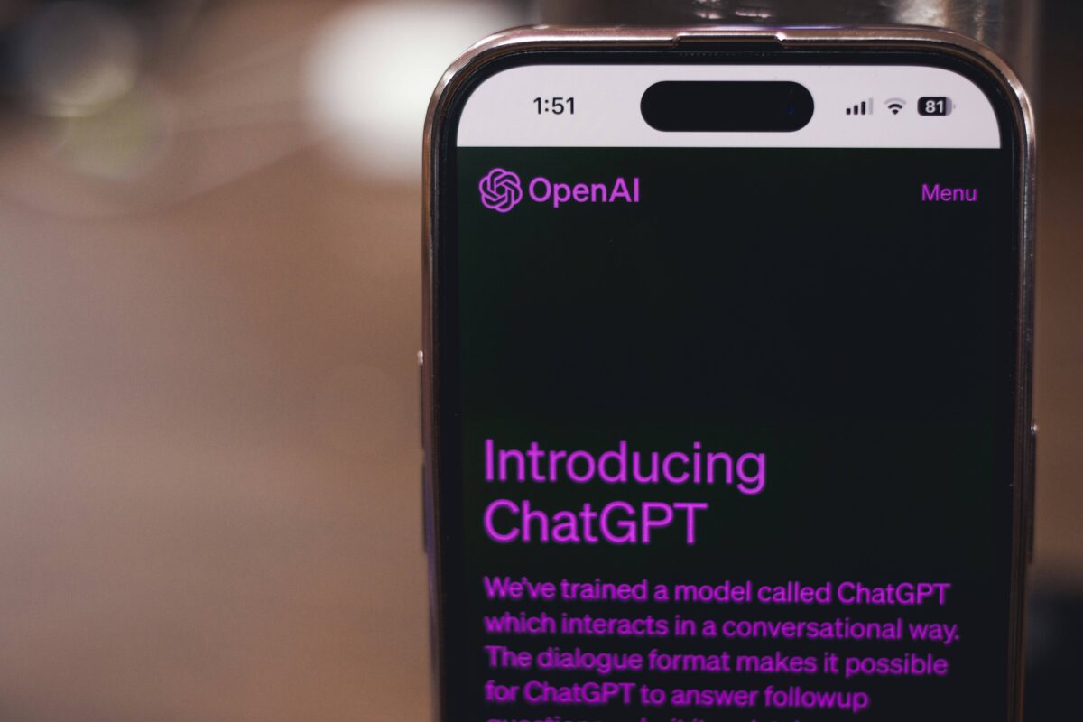 Desarrollo de chatbots sanitarios con inteligencia artificial: características, casos de uso y beneficios | 7