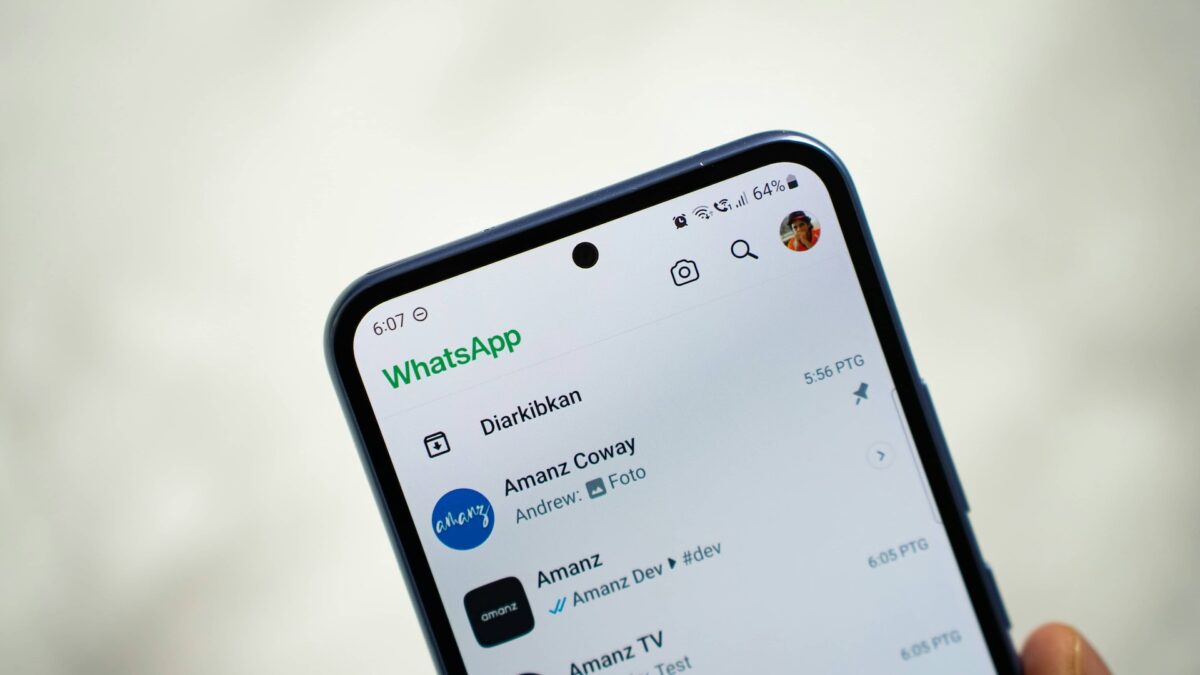 Modelos de monetización para aplicaciones de mensajería B2B: cómo WhatsApp genera miles de millones sin publicidad | 6