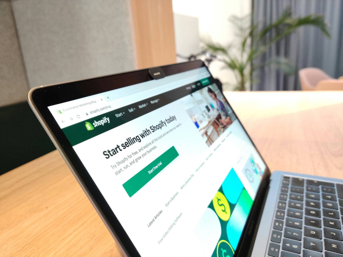 Automatización de alertas para detección de anomalías en Shopify: cómo proteger tu tienda de errores | 5